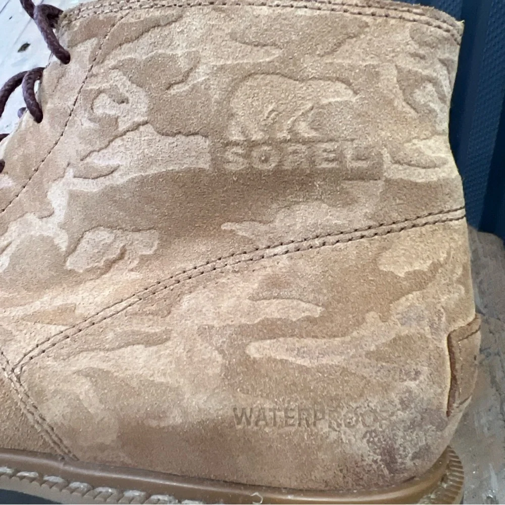 Sorel Madson II Chukka Boots Men’s Size 8 Tan Suede Waterproof Ankle Lace Up